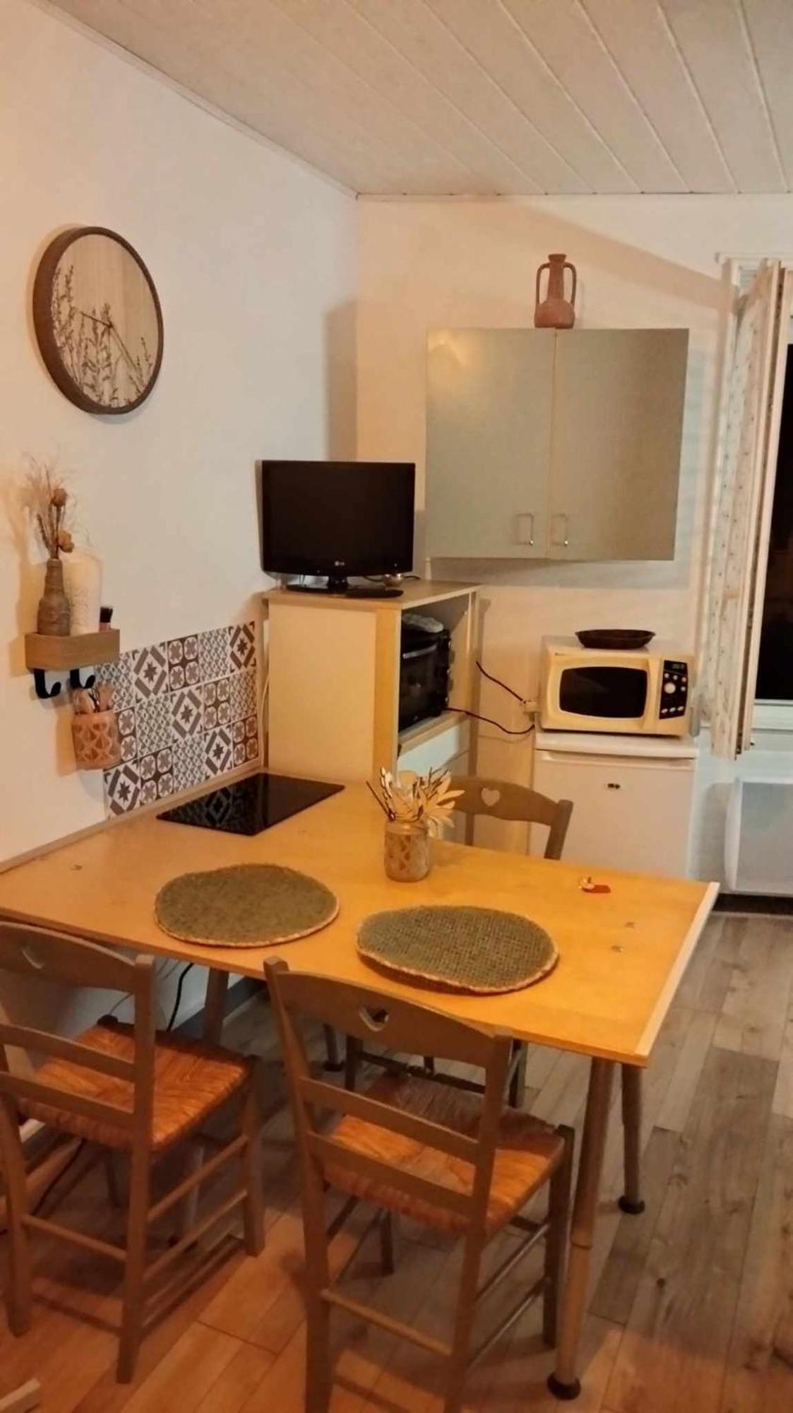 Apartamento Le Nid Douillet Champetre Linge Fourni La Bourboule Exterior foto
